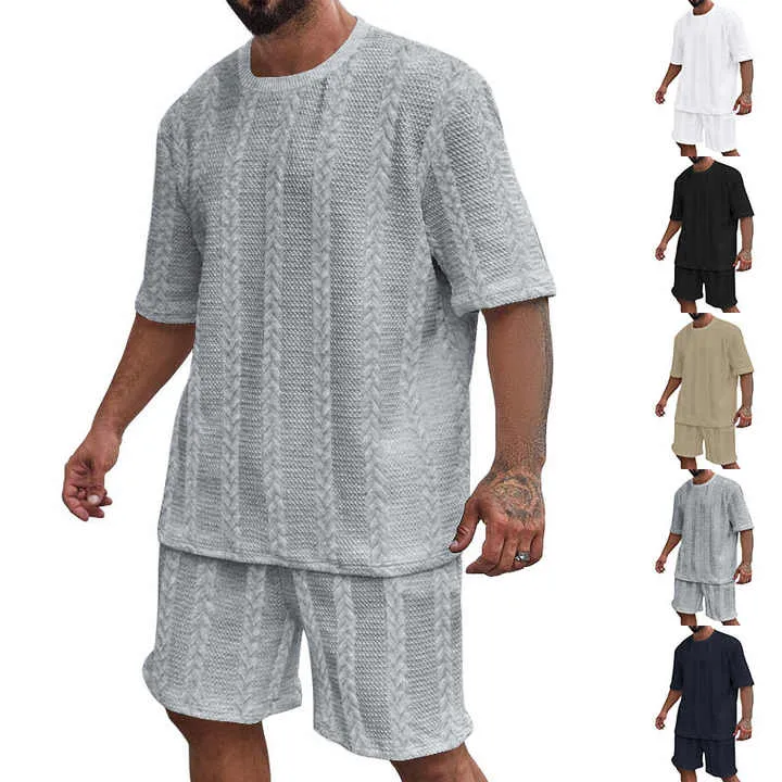 أطقم بأكمام قصيرة جيدة التهوية من قطعتين . Breathable 2-Piece Short-Sleeve Sets