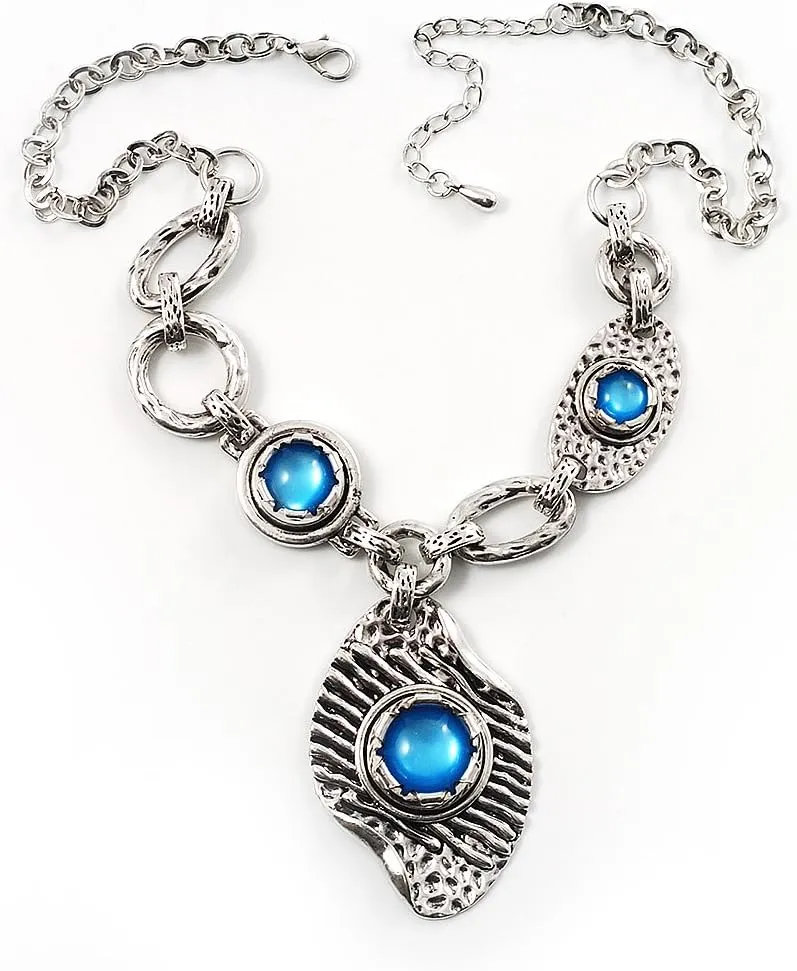 Antique Silver Vintage Hammered Drop Necklace (Sky Blue)