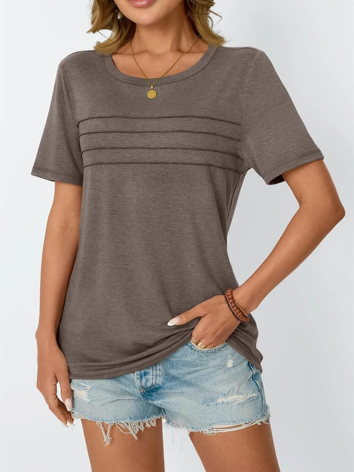 AUTOMET Women's Summer Short Sleeve Shirts Trendy T-Shirts Dressy Casual Blouses 2025 Crew Neck Tunic Beach Fashion Tops