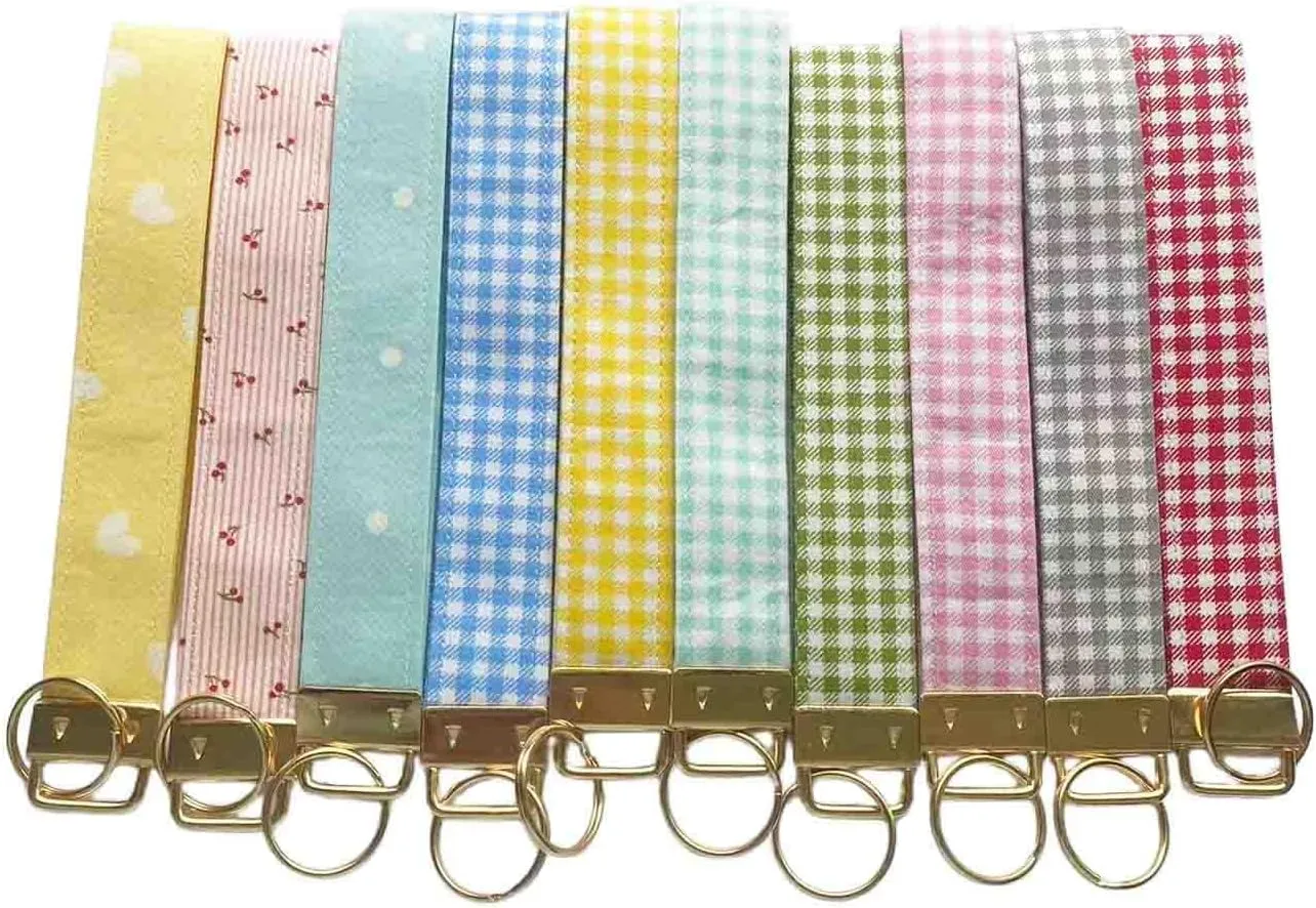 BattleTim Fabric Key Fob Wristlet Gingham and Floral Patterns Car Key Chain Holder Wristband for Women Girls