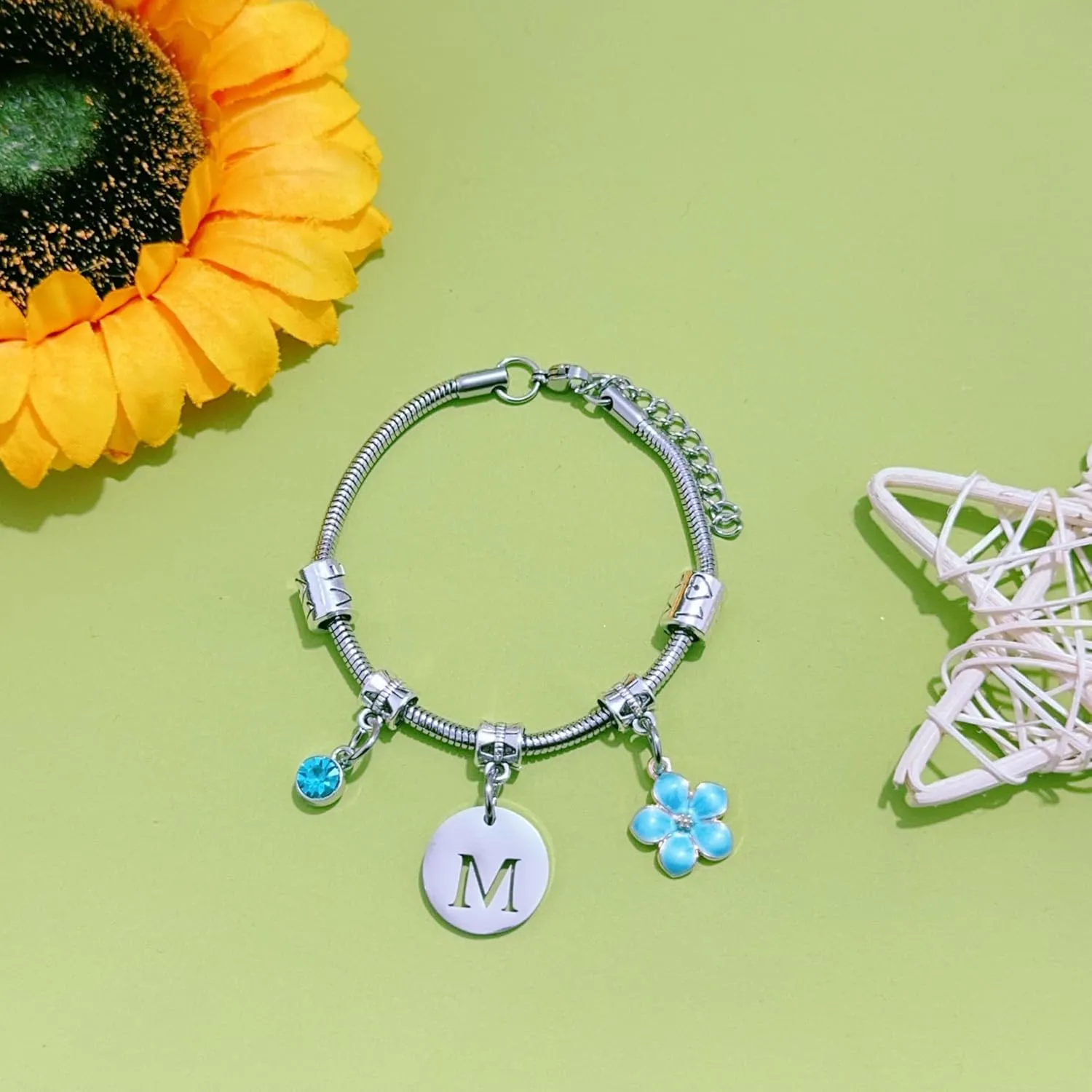 Bracelet Gift,Funny 26 Letter Initial A-Z Silver Bracelet For Women Lady Daughter Mom Sisters Friends Colleague Birthday Christmas Reminder Jewelry for Women Bangle