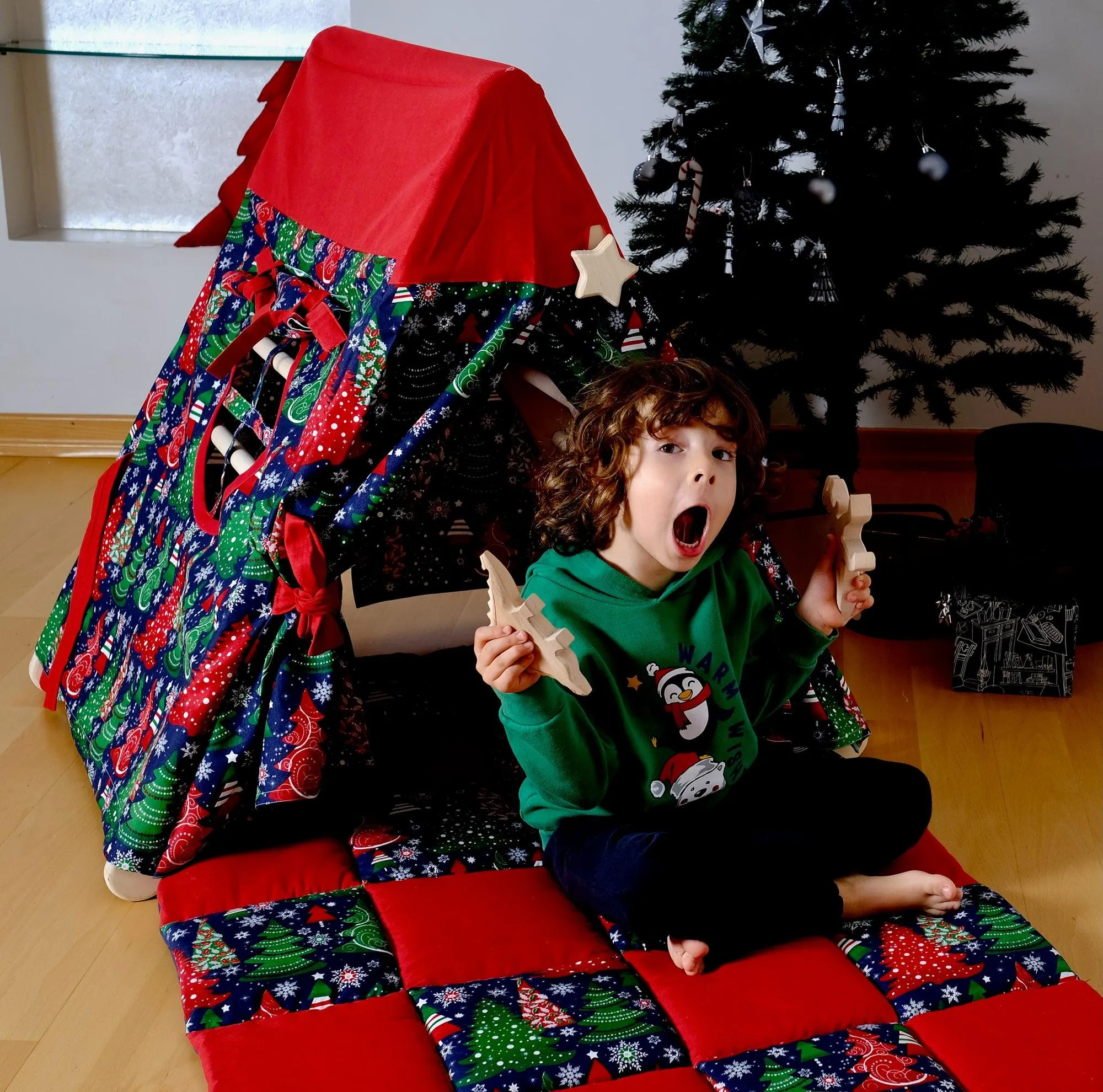 Christmas Play Tent and Play Mat for Climbing Triangle