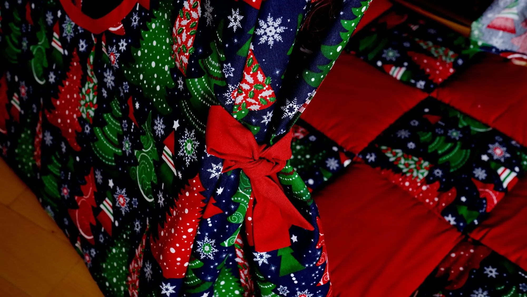 Christmas Play Tent and Play Mat for Climbing Triangle