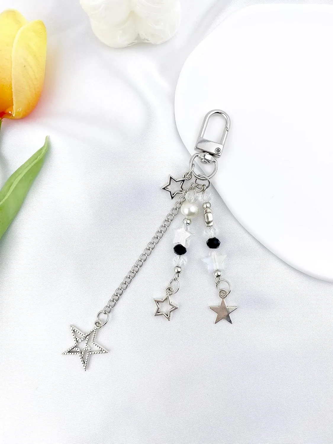 Cute Keychains Aesthetic Y2K Star Strawberry Keychains Charms for Women Purse Bag