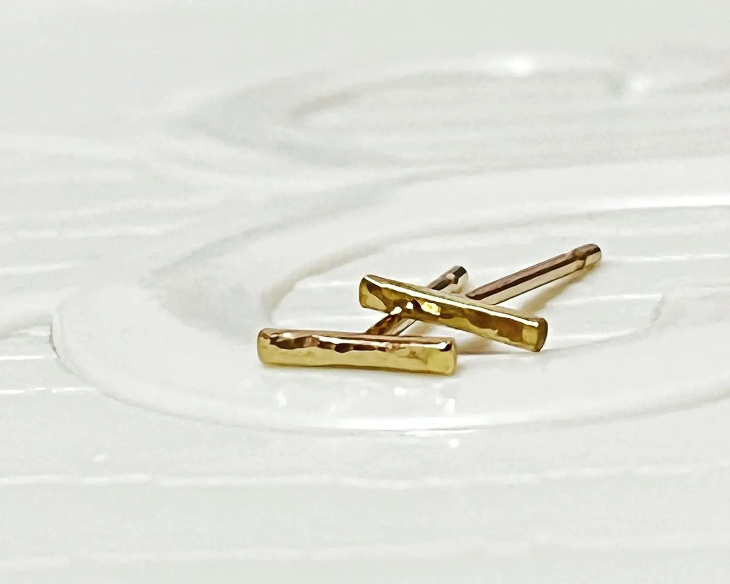 Hammered 14K GOLD FILLED Bar Stud Earrings Tiny Minimalist Posts Everyday Sleepers Friendship Couple Bridesmaids Wedding Gift Birthday Christmas Gift Women Men Teenager (6mm Bar)