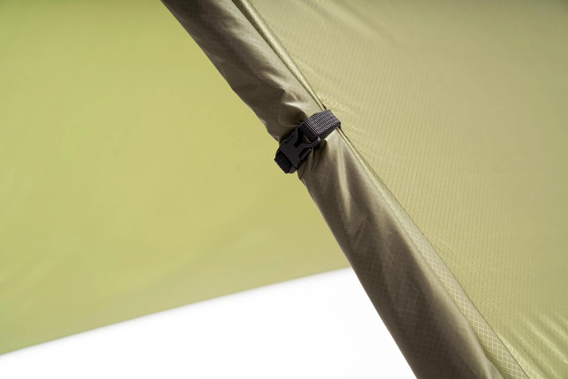 HouseFly™ Rain Tarp