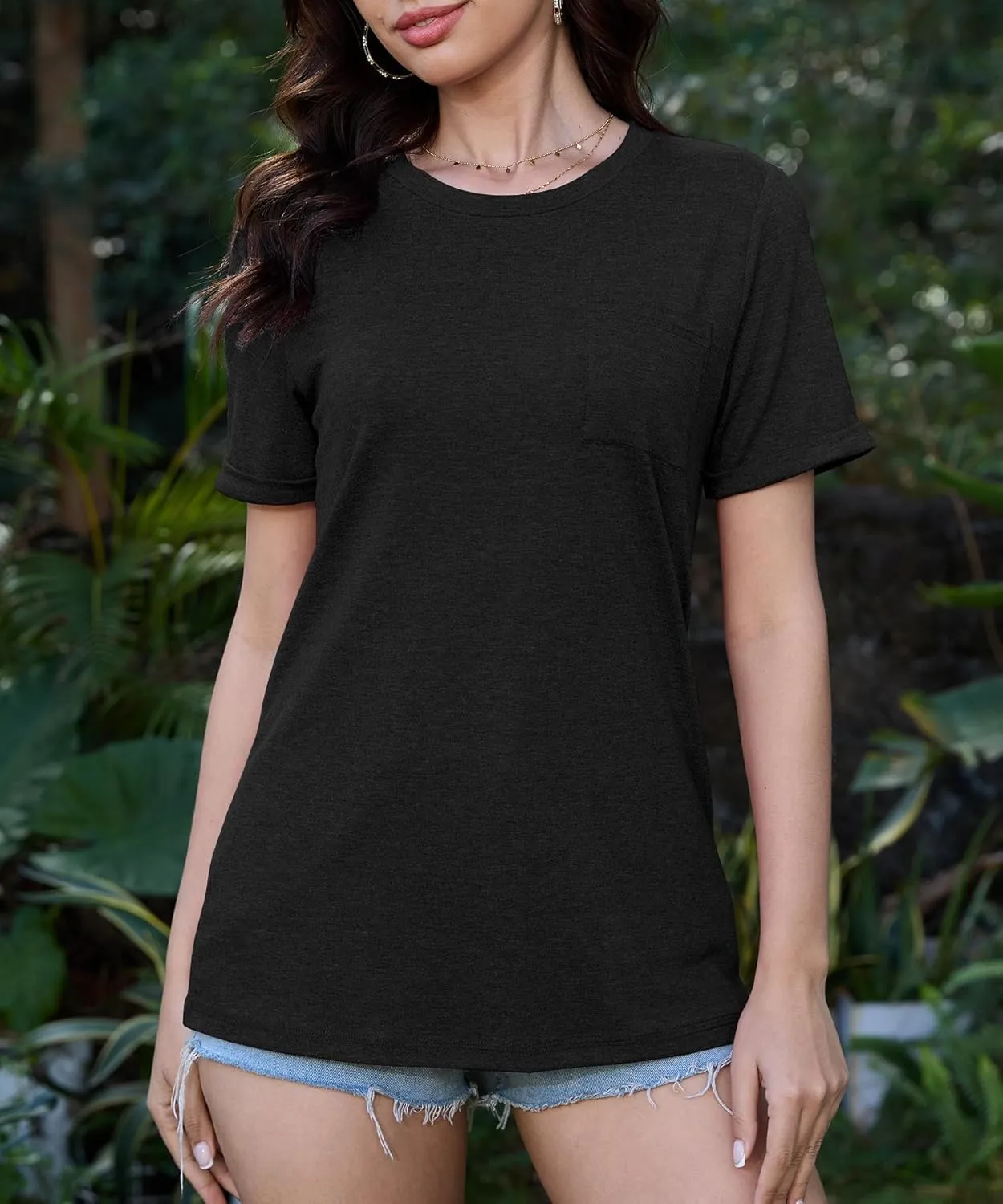 JomeDesign Womens Summer Tops Casual Short Sleeve Shirts with Pocket Lightweight Crew Neck Tee Classic Fit