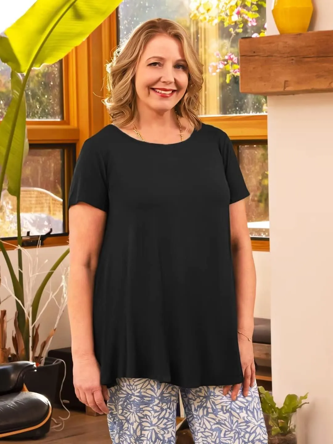 LARACE Plus Size Tops for Women Short Sleeve Shirts Casual Summer Clothes Round Neck Tunics for Leggings