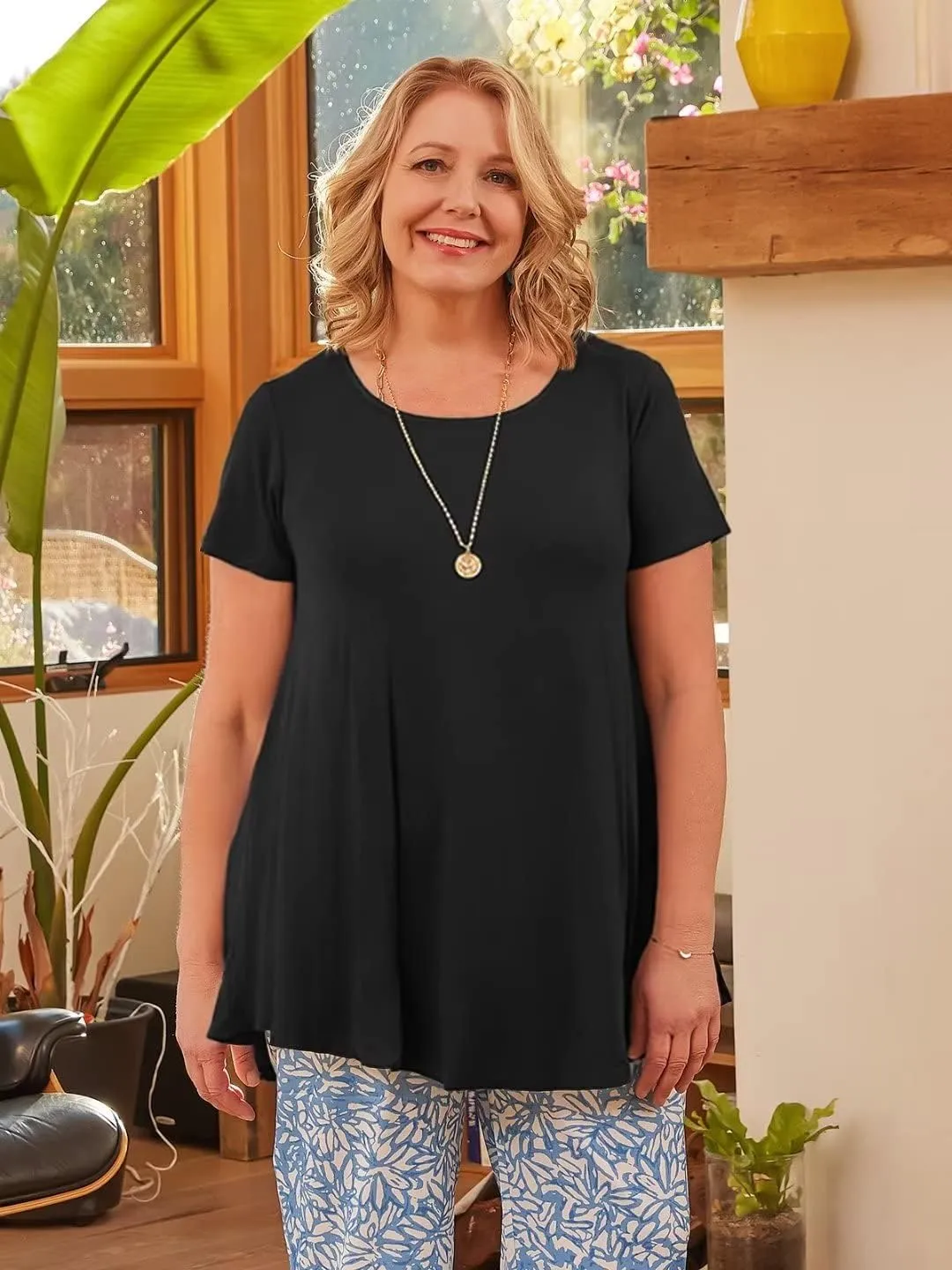 LARACE Plus Size Tops for Women Short Sleeve Shirts Casual Summer Clothes Round Neck Tunics for Leggings