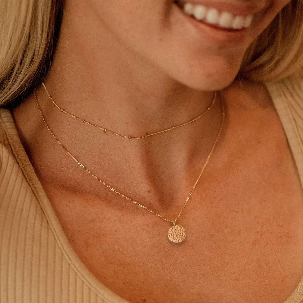 LOYATA Gold Layered Choker Necklace 14K Gold Plated Bar Coin Charm Pendant Neckalce Delicate Multilayer Choker Necklaces for Women