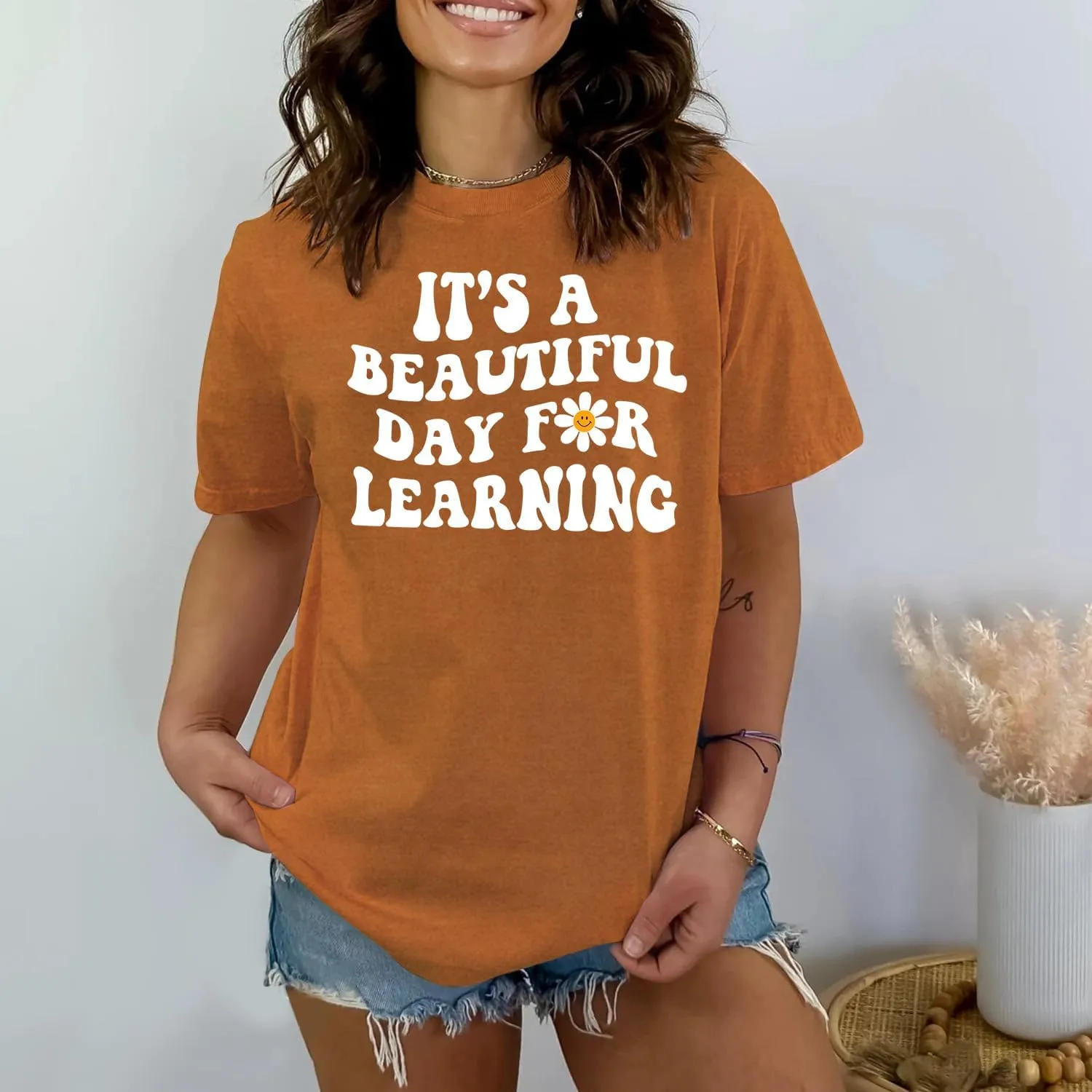 MAIHUN Women Teacher Life Shirt Teacher Gift Short Sleeve Shirts It s a Beautiful Day for Learning T-Shirt