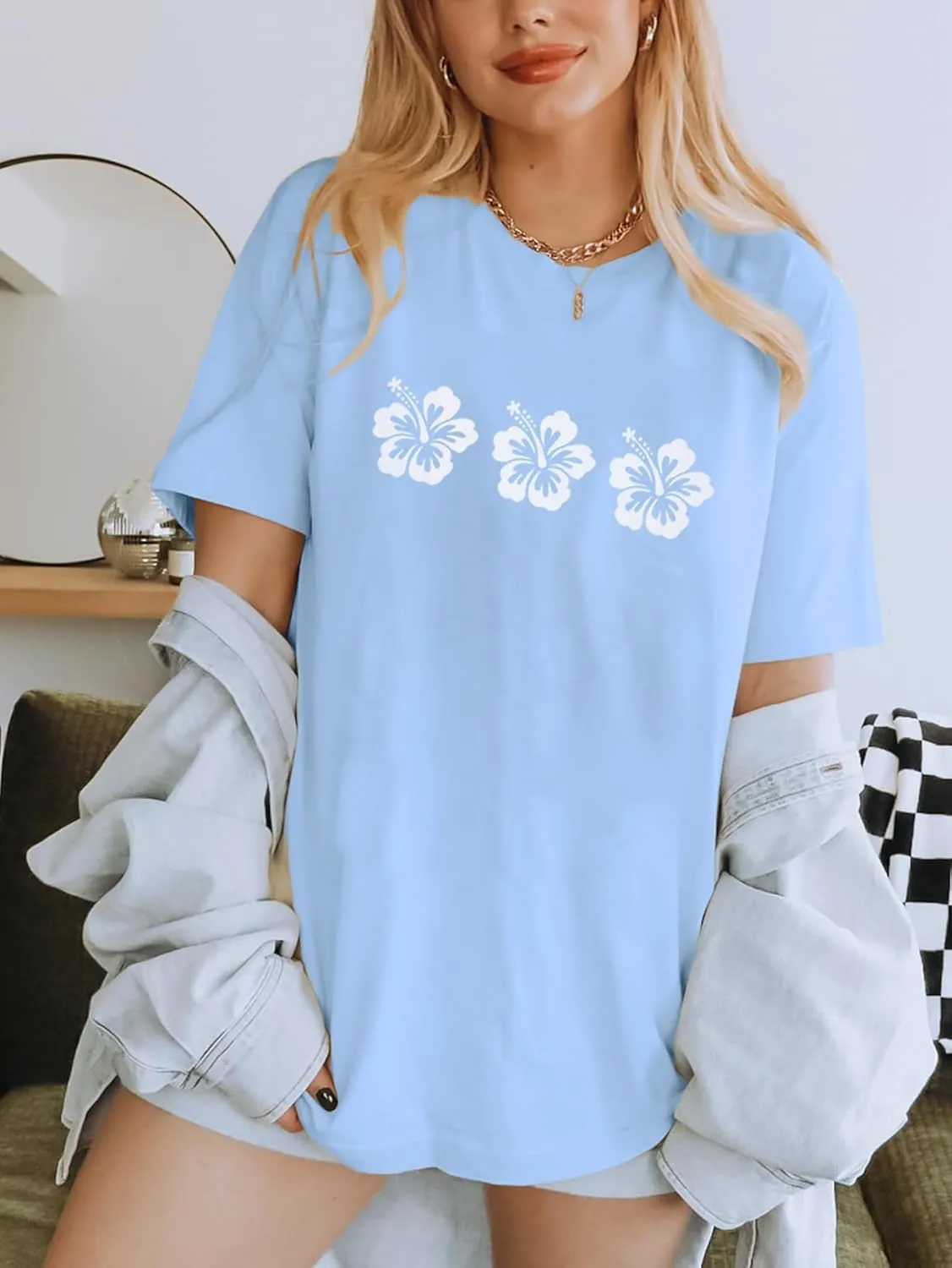 Oversized Graphic Tees for Women Trendy Hibiscus Short Sleeve Shirts Hawaiian Casual Crew Neck Loose Summer Tops