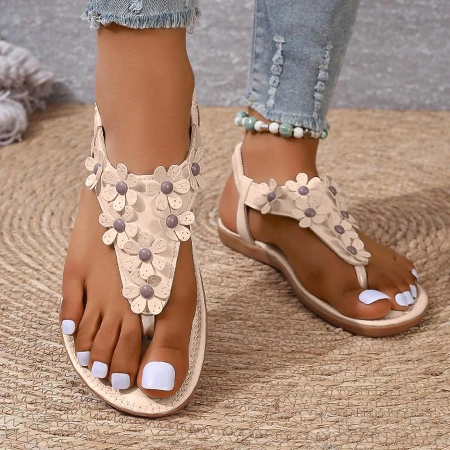 Sandals for Women 2025 Dressy Comfortable Foot-bed White Sandal Boho Beach Thong Flats Slides Women's Dress Shoes