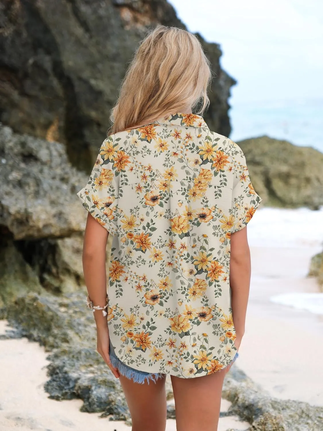Short Sleeve Shirts for Women V Neck Loose Collared Button Down Shirt Casual Summer Tops with Pockets Beach Blouse