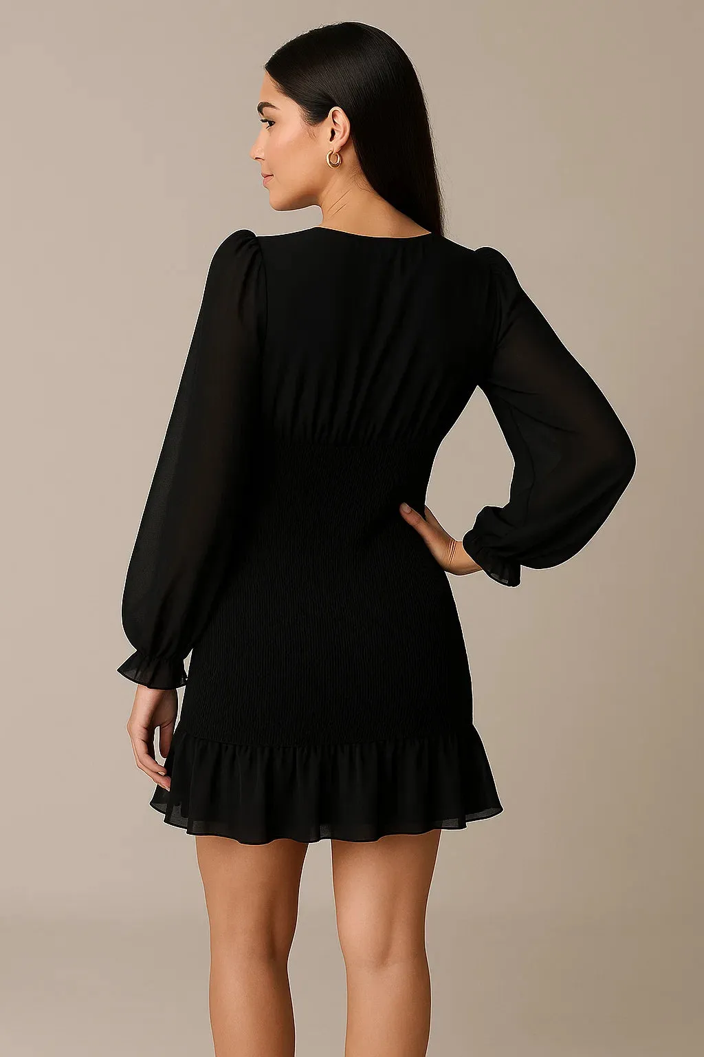 SMOCKED SHORT DRESS - WHITE