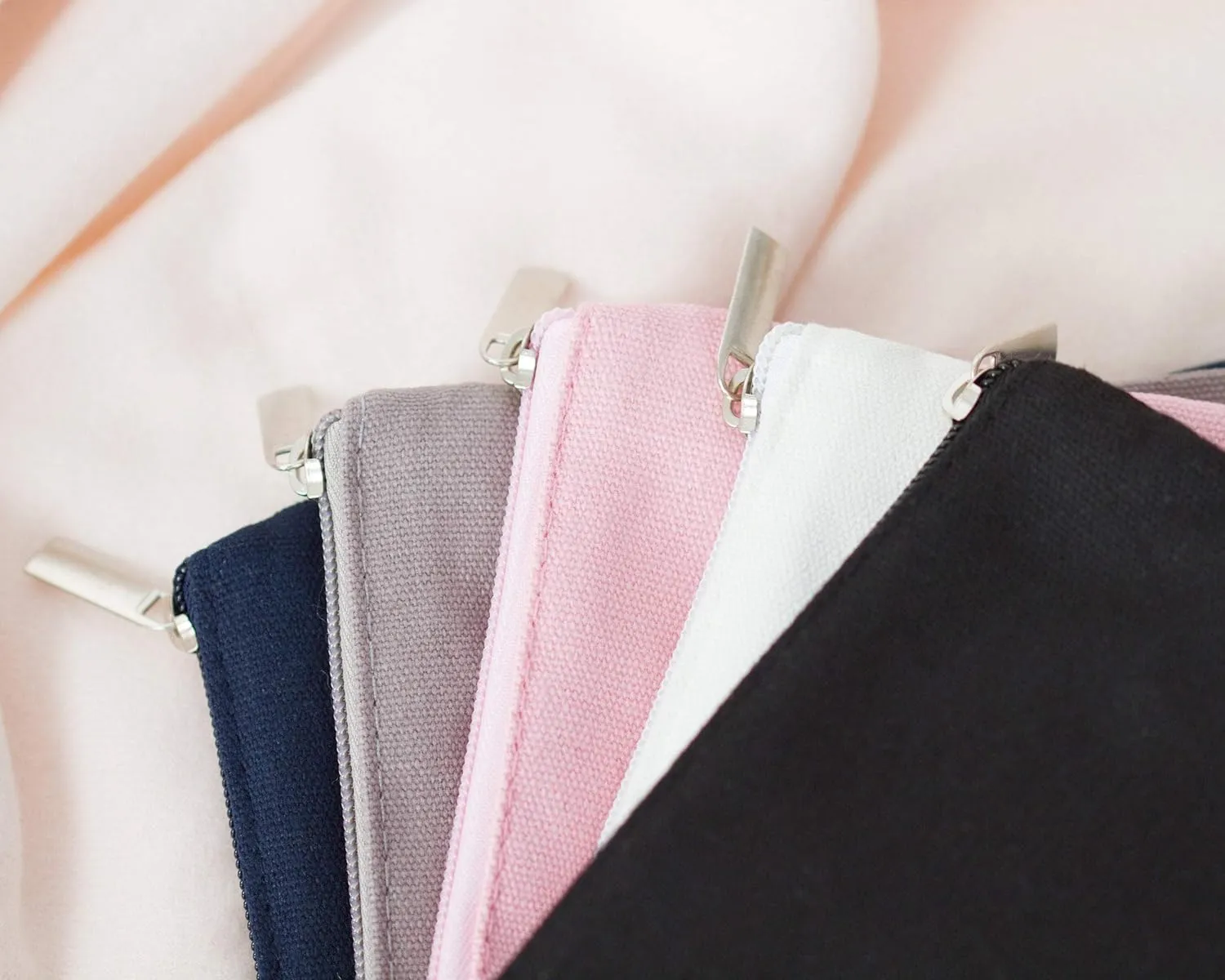 Solid Canvas Cosmetic Bag Make Up Clutch Bag (10.5"W x 7.5"H, Solid Canvas White)
