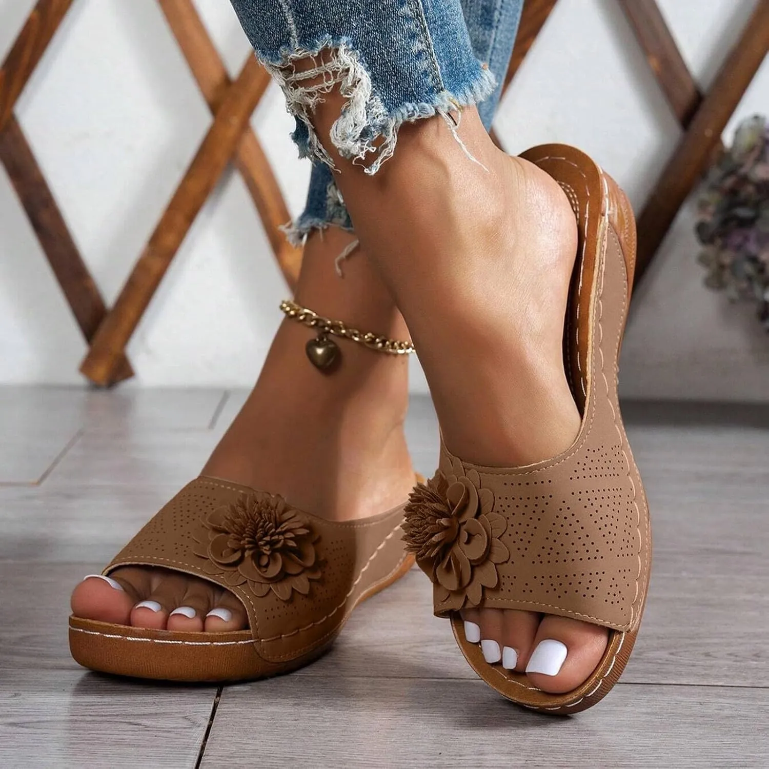 Wedge Sandals for Women Slip On Wedge Sandal With Arch Support Leather Comfortable Women's Orthopedic Slippers