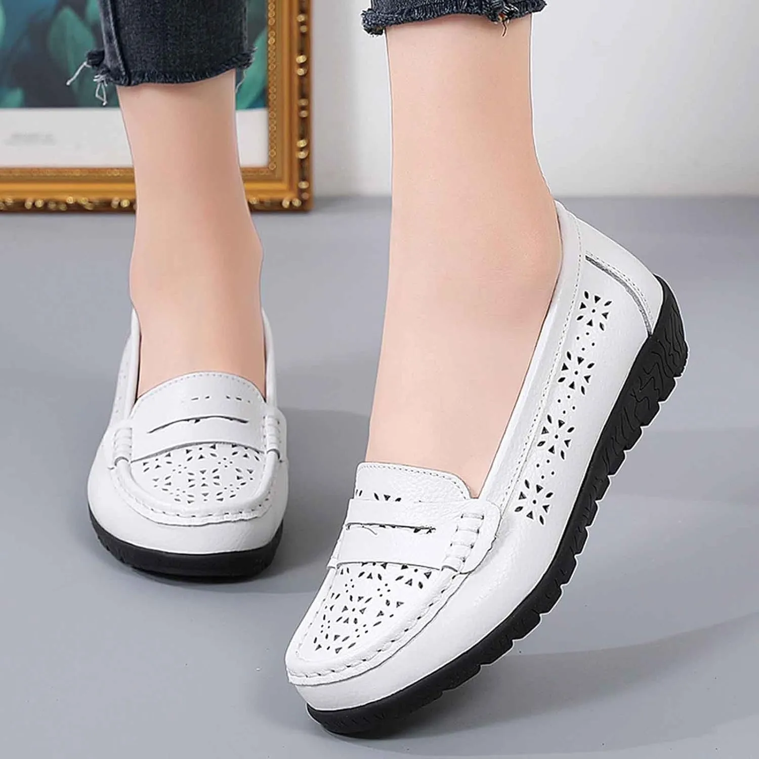 Women's Casual Closed Toe Slip On Loafers Breathable Comfortable Walking Shoes Softsole Arch Support Mules for Daily Wear