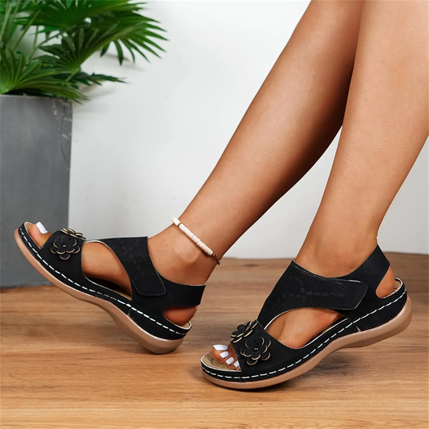 Womens Comfortable Arch Support Sandals Quick Drying Casual Sport Water Sandals for Walking Hiking Summer Beach Outdoor Activities Lightweight Footwear Orthopedic Shoes for Women