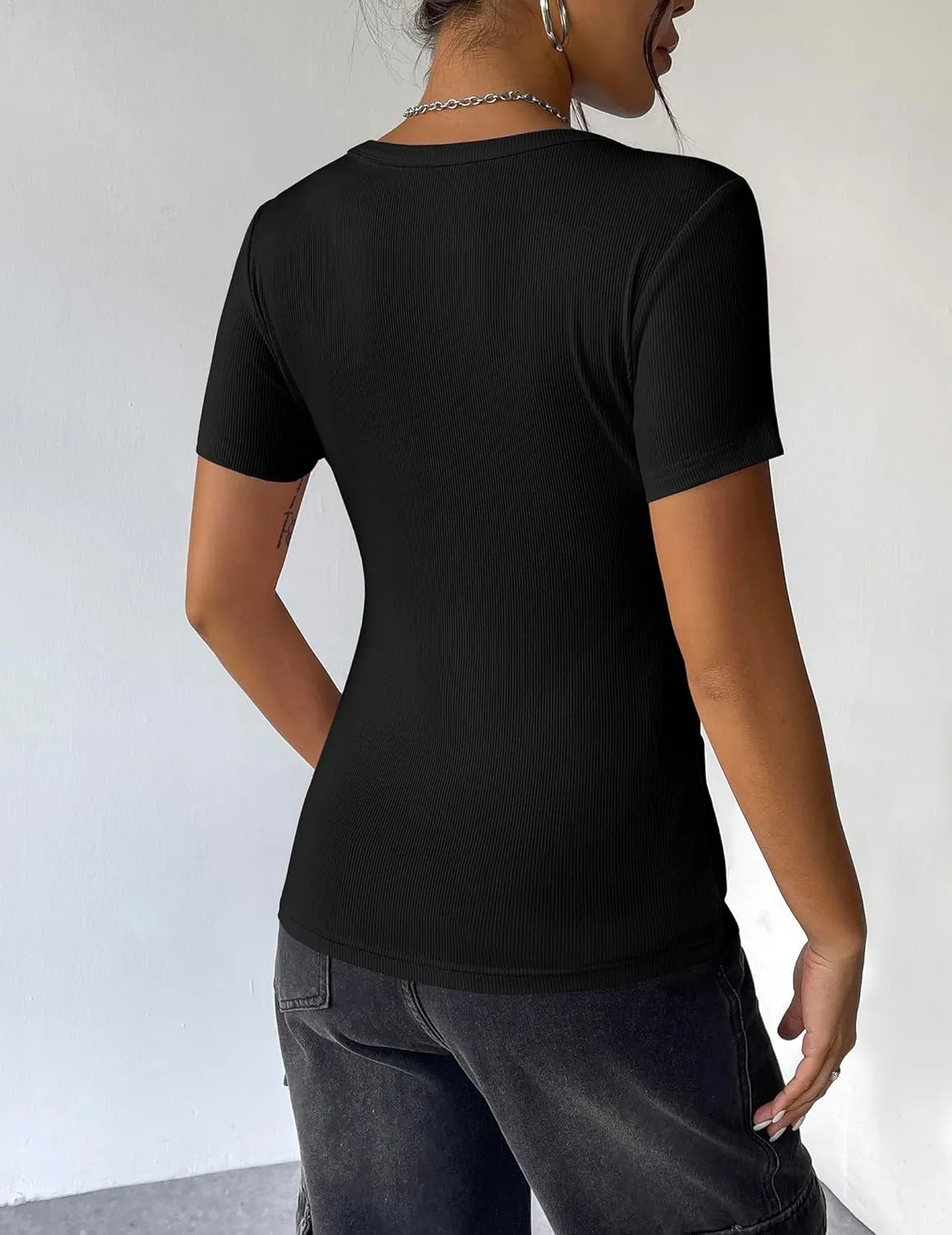 Zeagoo Womens Summer Tops Short Sleeve Shirts Ribbed Knit Square Neck Tshirt Casual Basic Slim Tee