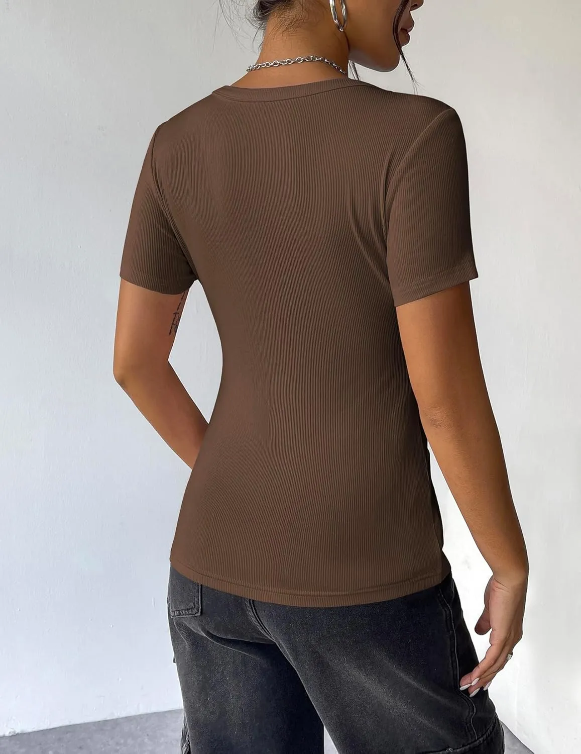 Zeagoo Womens Summer Tops Short Sleeve Shirts Ribbed Knit Square Neck Tshirt Casual Basic Slim Tee