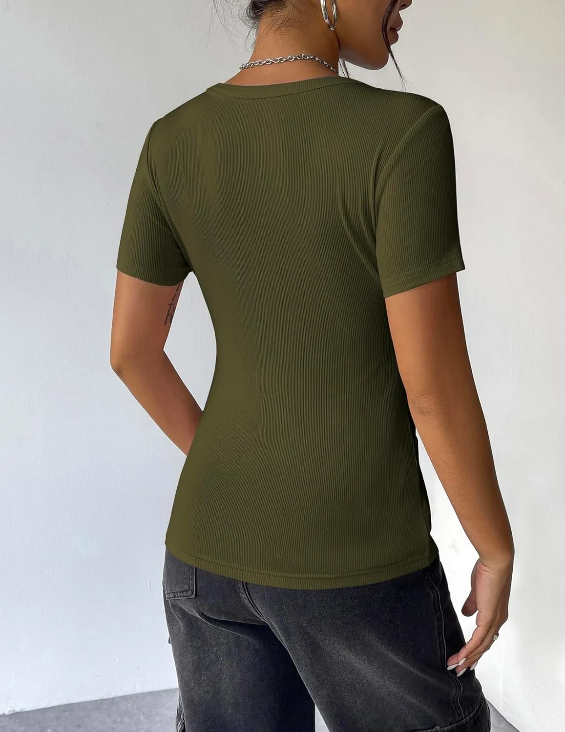 Zeagoo Womens Summer Tops Short Sleeve Shirts Ribbed Knit Square Neck Tshirt Casual Basic Slim Tee